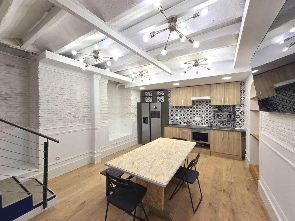 Camarote en habitación compartida mixta de 6 camarotes