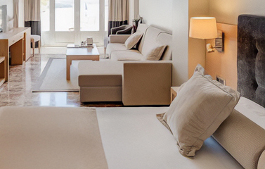 Junior suite with sea view