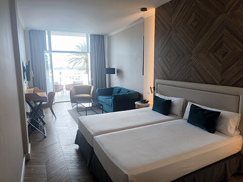 Suite with Terrace Front Sea View