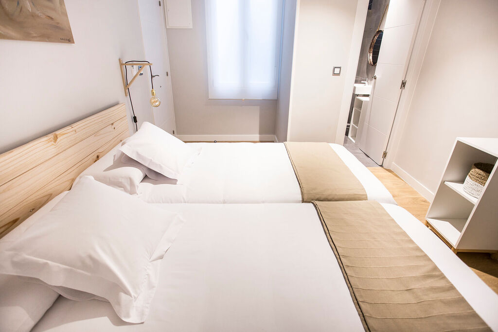 HR Doble interior de dos camas