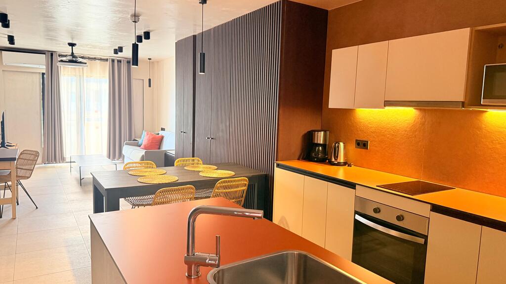 Two-Bedroom Ocean View Apartment