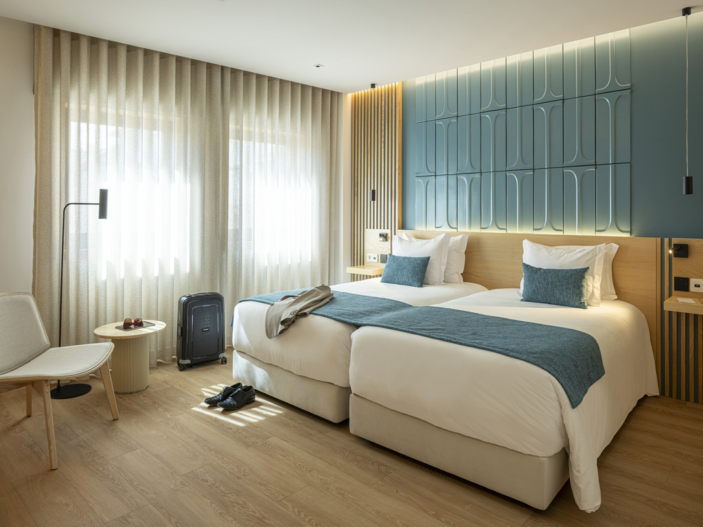 Quarto Double/Twin Standard