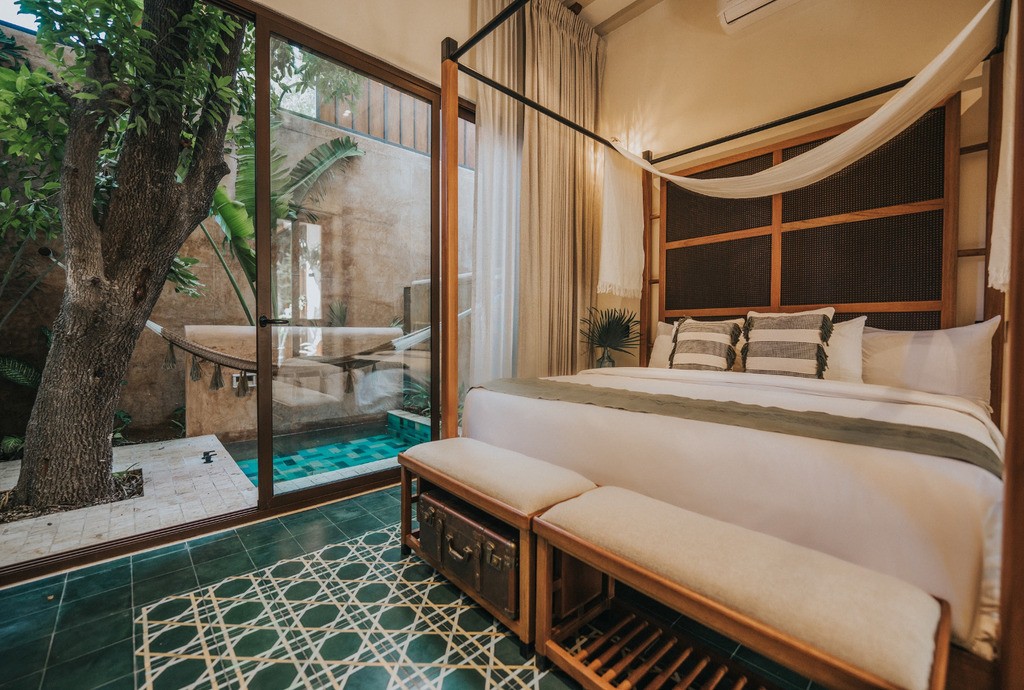 DeLuxe Room Plunge pool