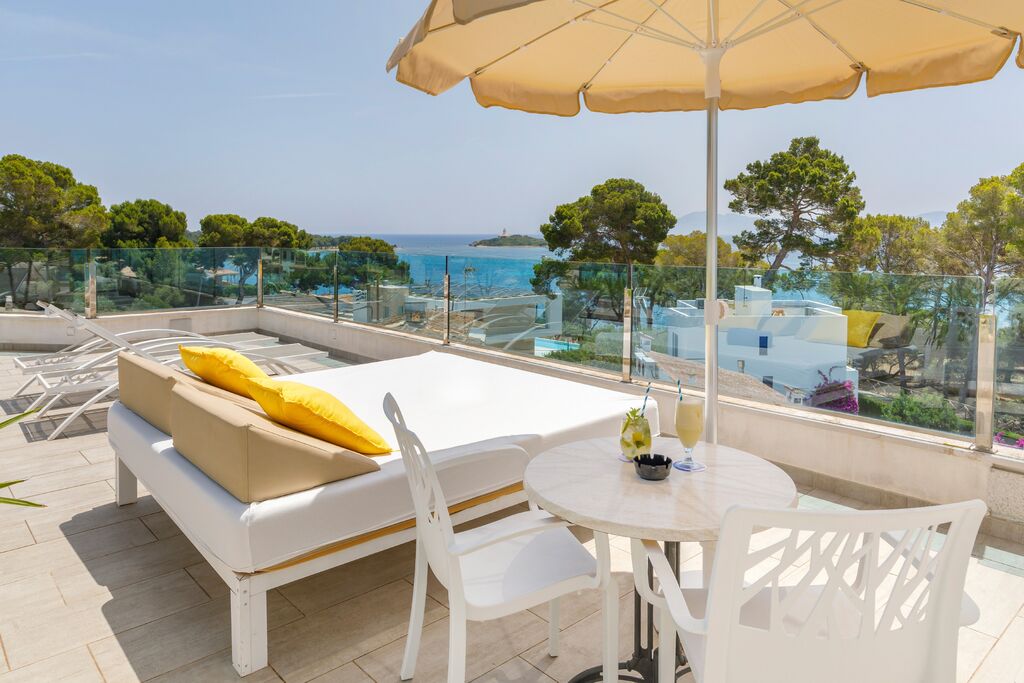 Deluxe Superior Room Sea View