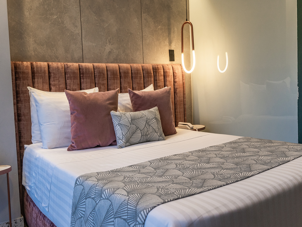 Superior Double Jacuzzi