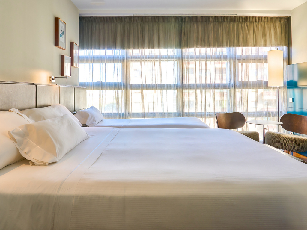Doppelzimmer + Zustellbett (Erwachsene)