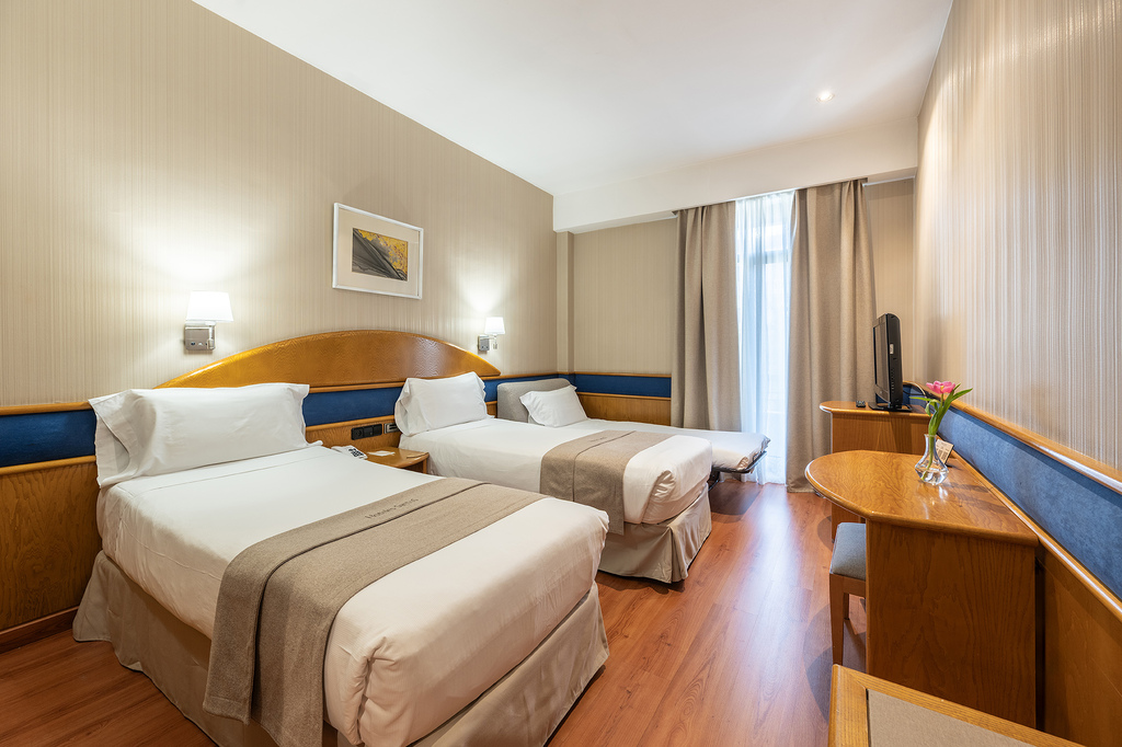 Standard room+extra bed