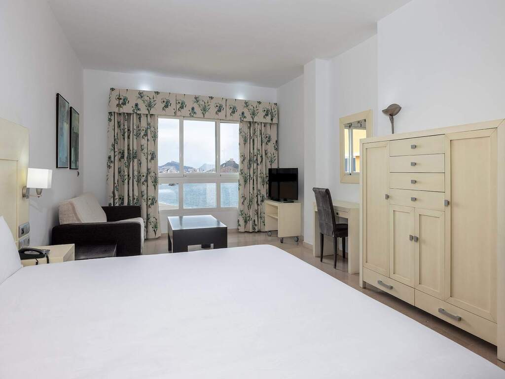 Doppelzimmer mit Wohnzimmer