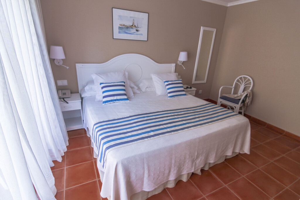 SUPERIOR ROOM WITH BALCONY AND SPA ACCESS