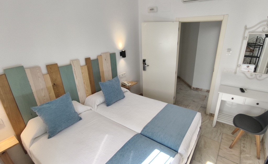 Basic twin or double room