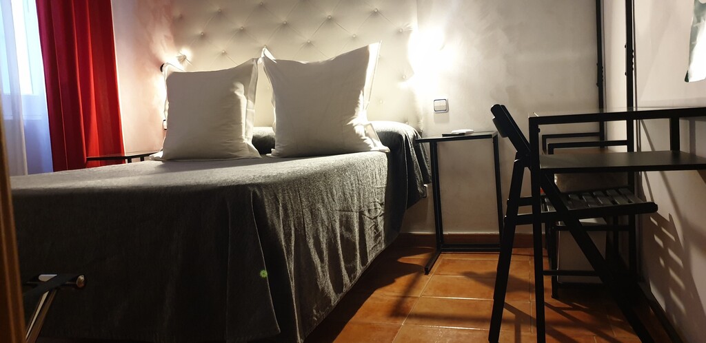 Doble (cama matrimonial) con baño