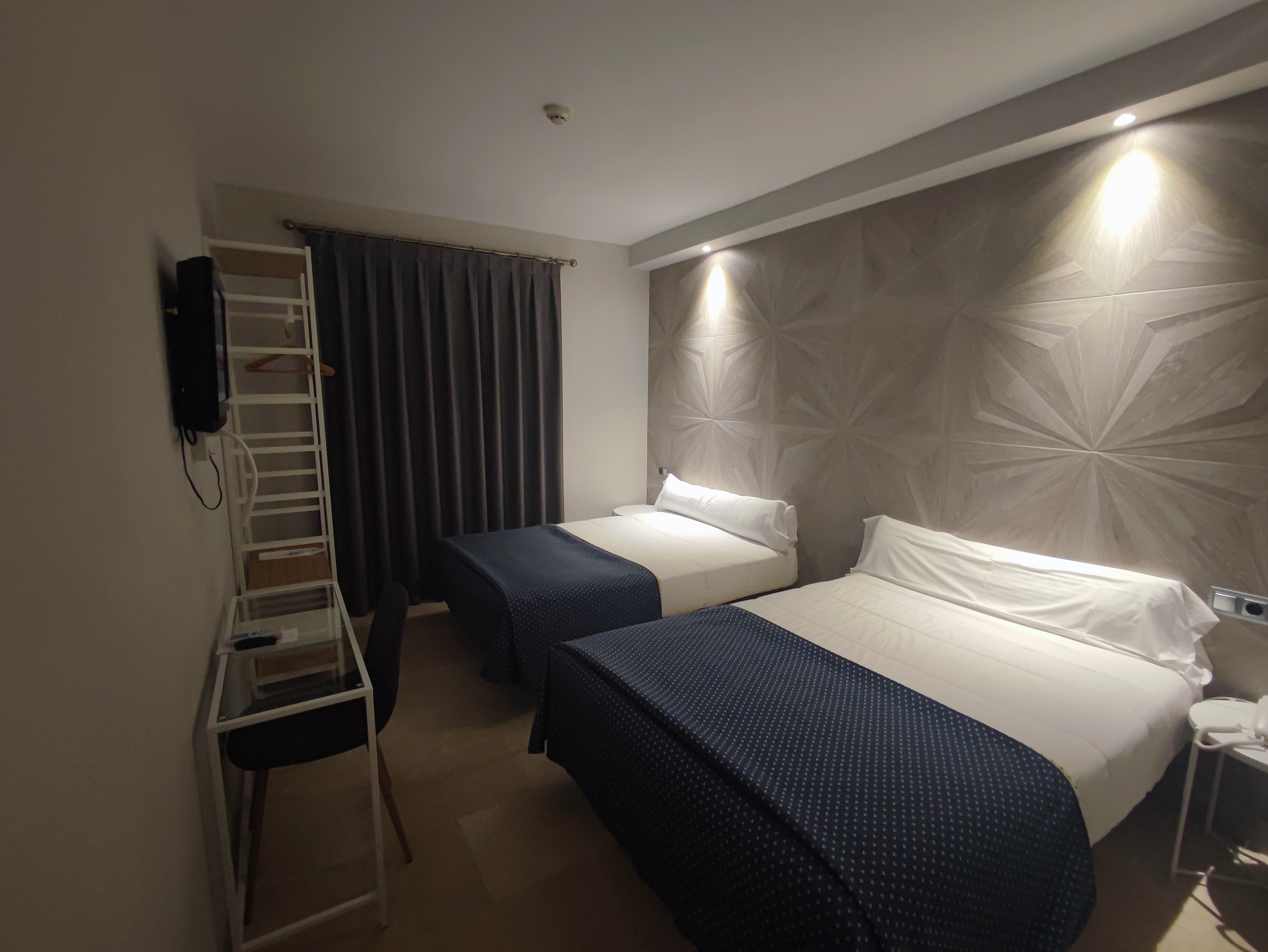 Doble estándar con supletoria - Hotel Ciudad de Navalcarnero