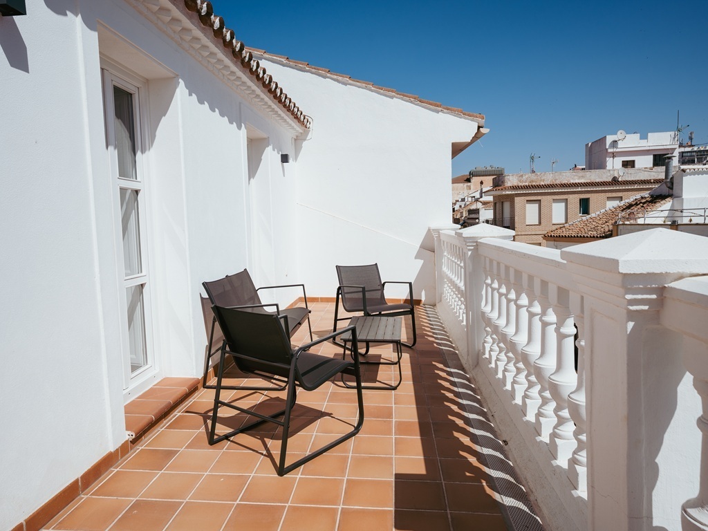 Estudio con terraza