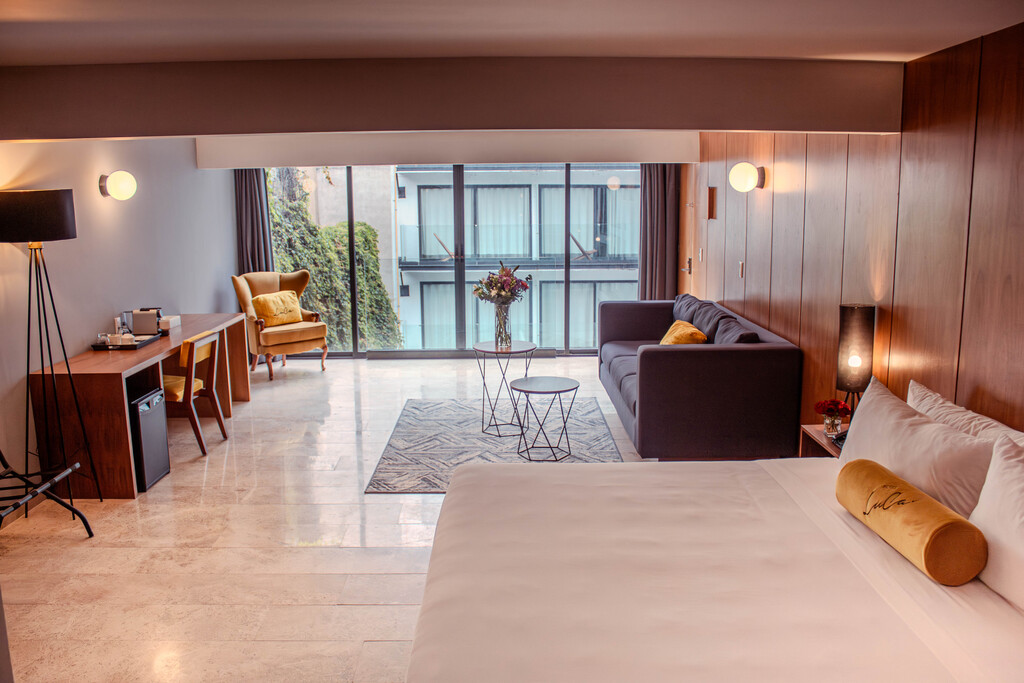 Interior View Suite