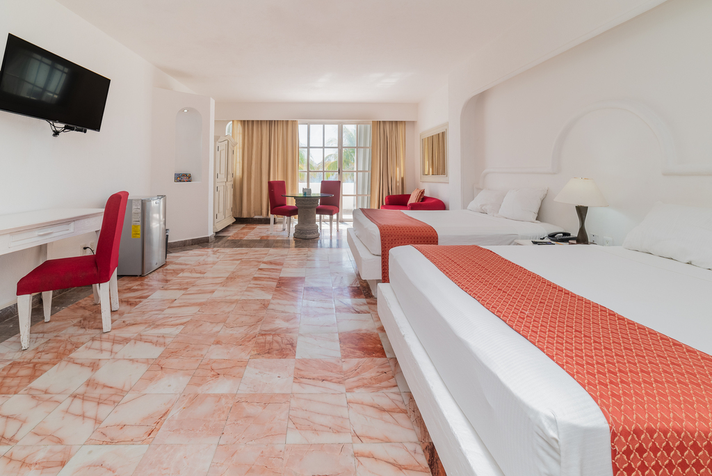 Double Bed Ocean View