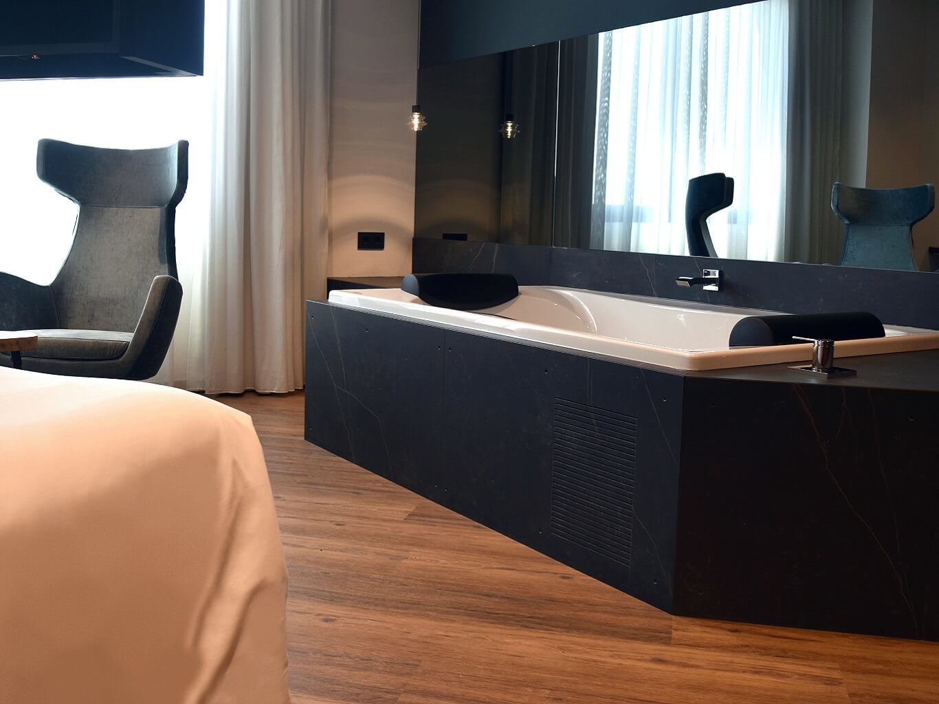 hoteles en bcn con jacuzzi en la habitacion jacuzzi suite hotel icaria barcelona barcelona hoteles en bcn con jacuzzi en la habitacion jacuzzi suite hotel icaria barcelona barcelona