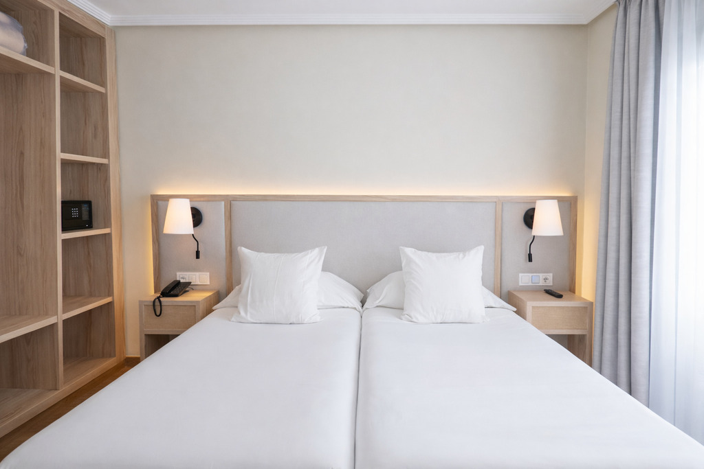 Standard Room - 2 Beds