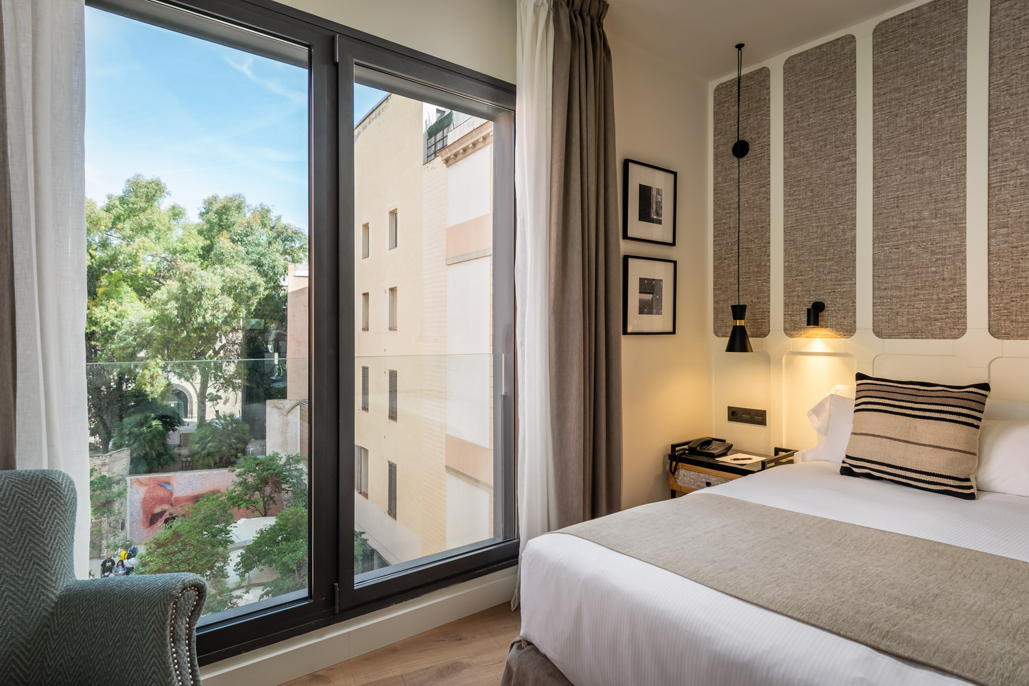 Superior room