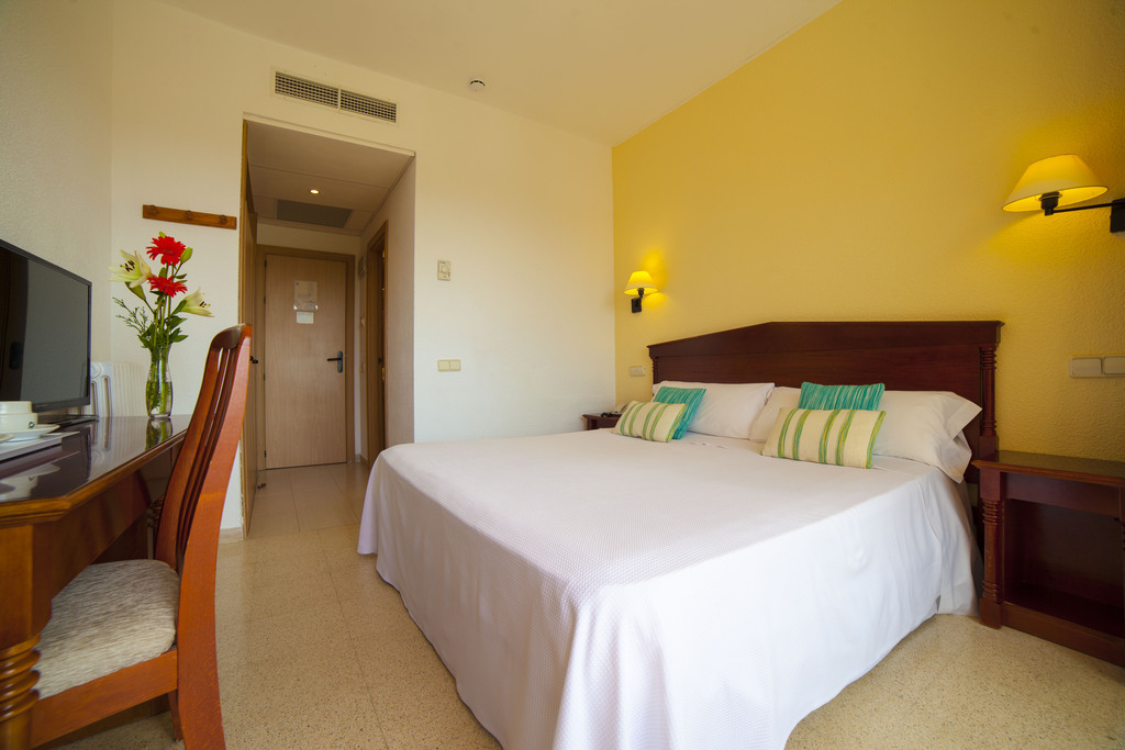 Double Room single use with balcony
