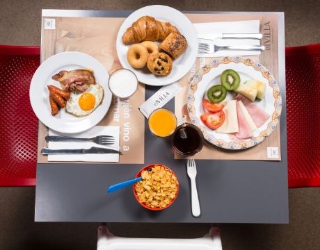 Stay with us on sunday and get the monday breakfast for free