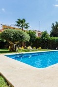 SUMMER SPECIAL: ENJOY OUR POOL IN SEVILLE