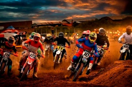 MOTOCROSS