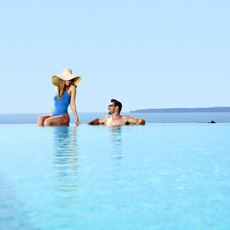 https://images.mirai.com/OFFERS%2FHOTELS%2F100379906%2FSummer%20Rate%20NR.jpg