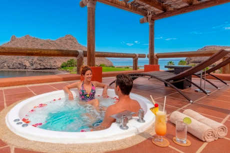 Your perfect getaway! Non-refundable