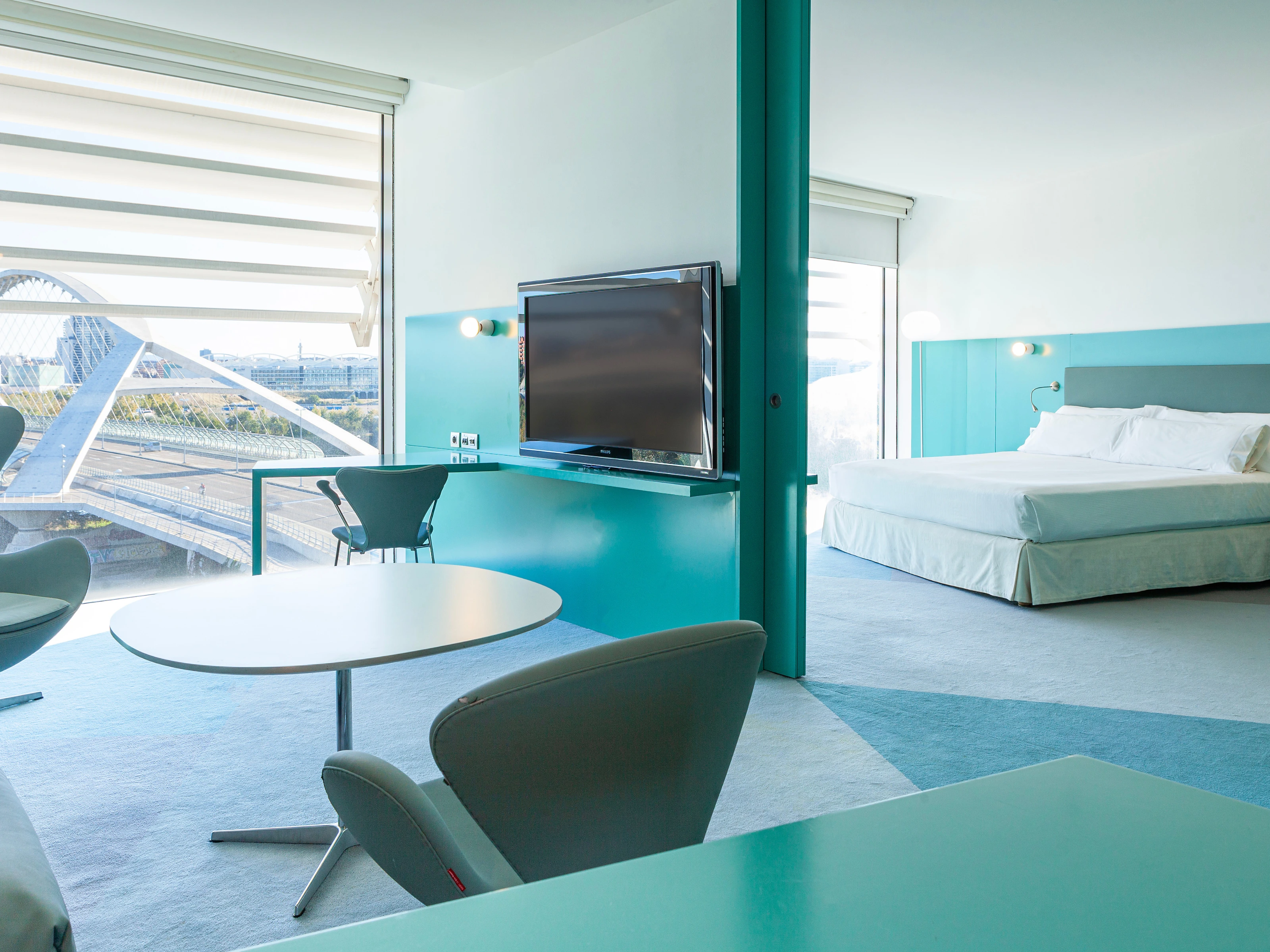 Non-refundable EARLY BOOKING (date change flexible)