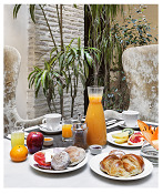 FREE Breakfast Included