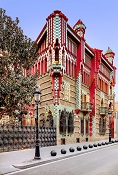 Modernist route in Gràcia: from Domènech i Montaner to Gaudí