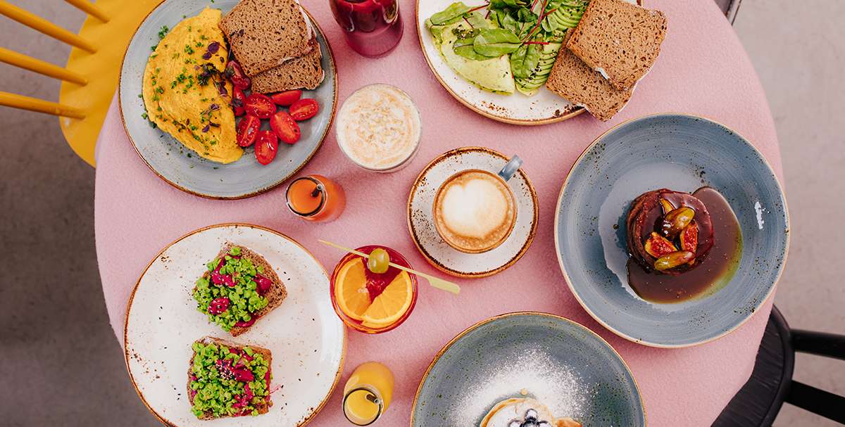 SEPTEMBER offer: Free breakfast